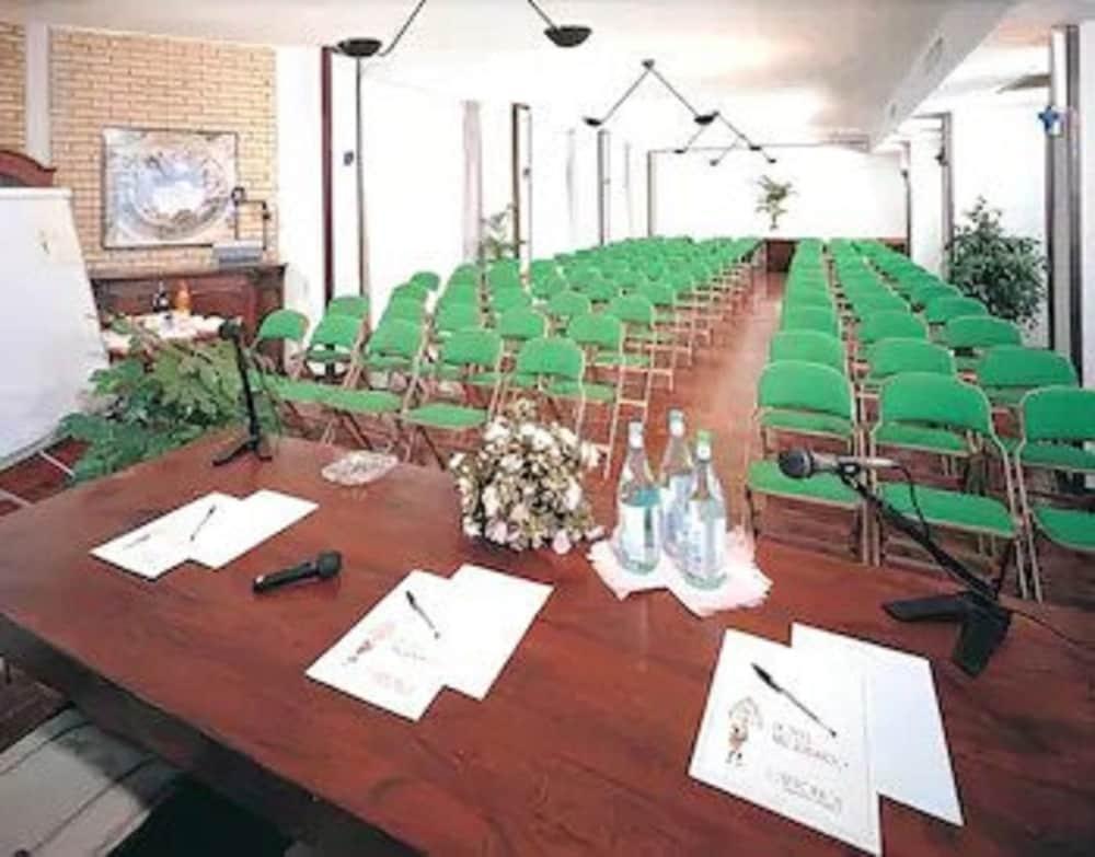 Hotel Negresco Cattolica Eksteriør bilde